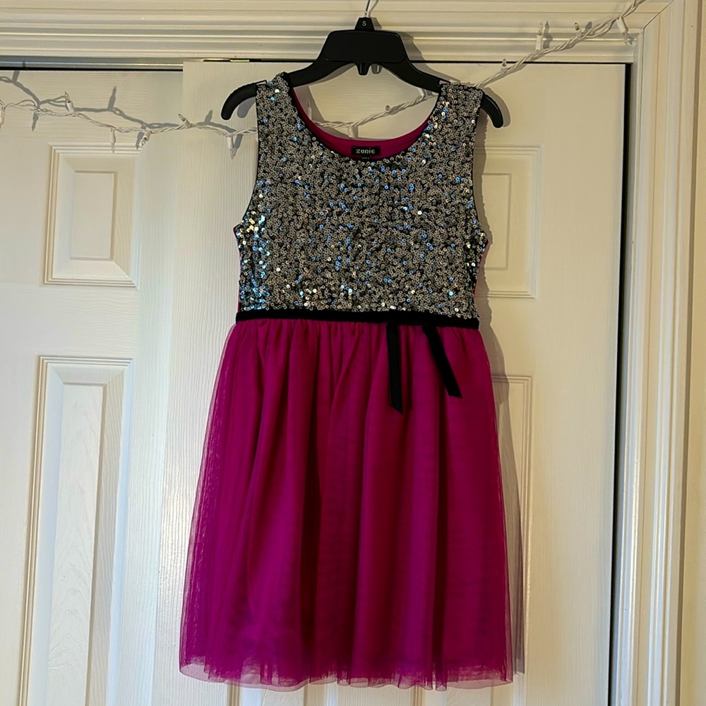 Zuni’s Dress Girl Size 12 Fuschia/Hot pink w/silver sequins & black velvet bow